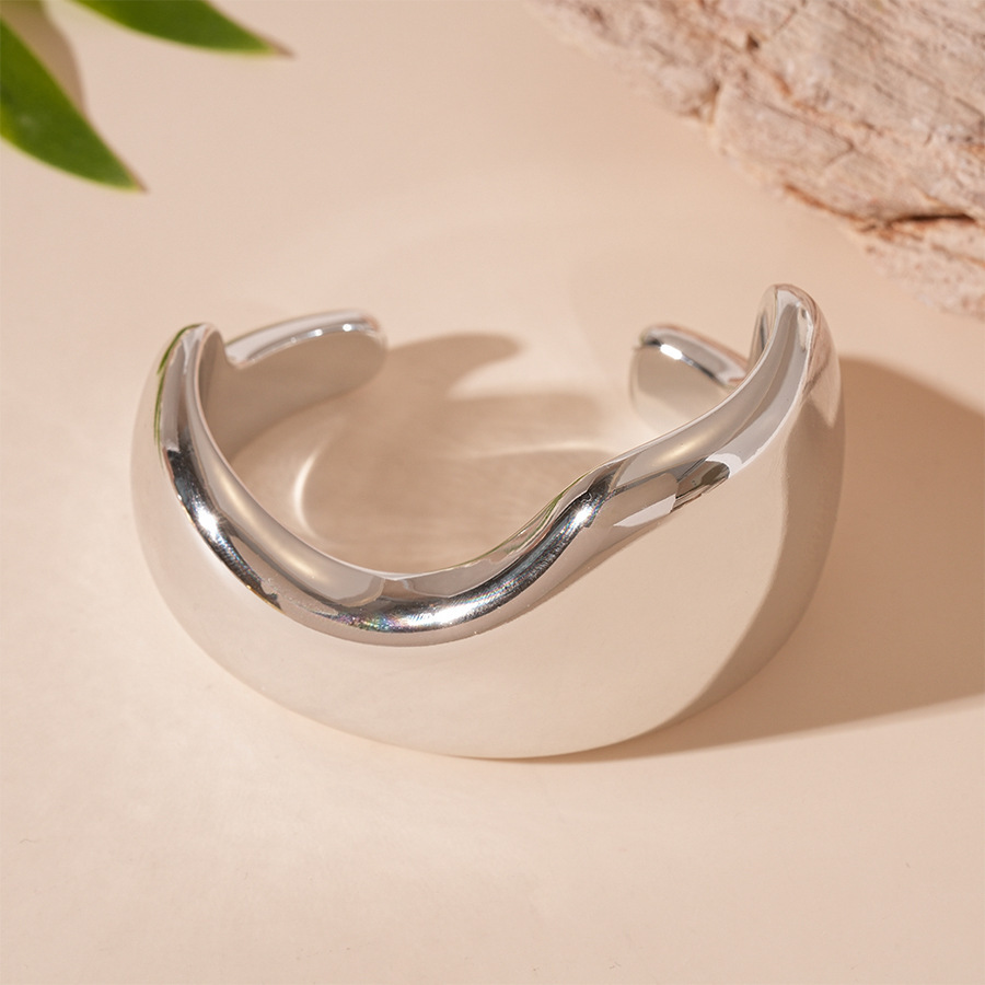 Pulsera de apertura geométrica irregular metálica europea y americana, personalidad exagerada, temperamento de nicho simple, joyería de alta gama femenina