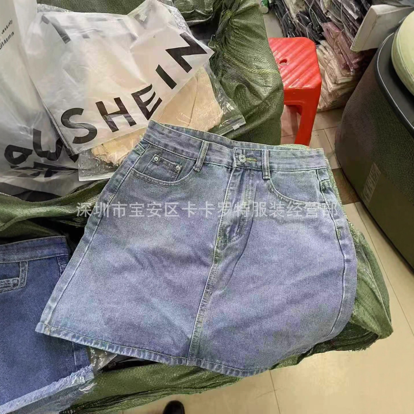 Europa y los Estados Unidos shein jeans de moda mezclados diversos comercio exterior al por mayor jeans transfronterizos africanos a bajo precio image 5
