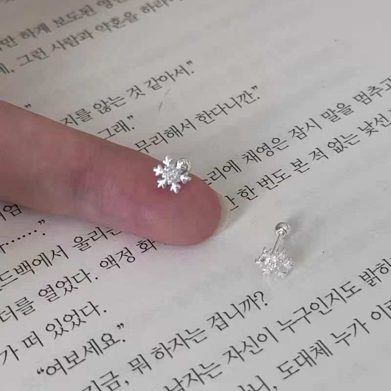 Hypoallergenic Sleep Stud Earrings In Titanium For Comfortable Wear_voghion.com