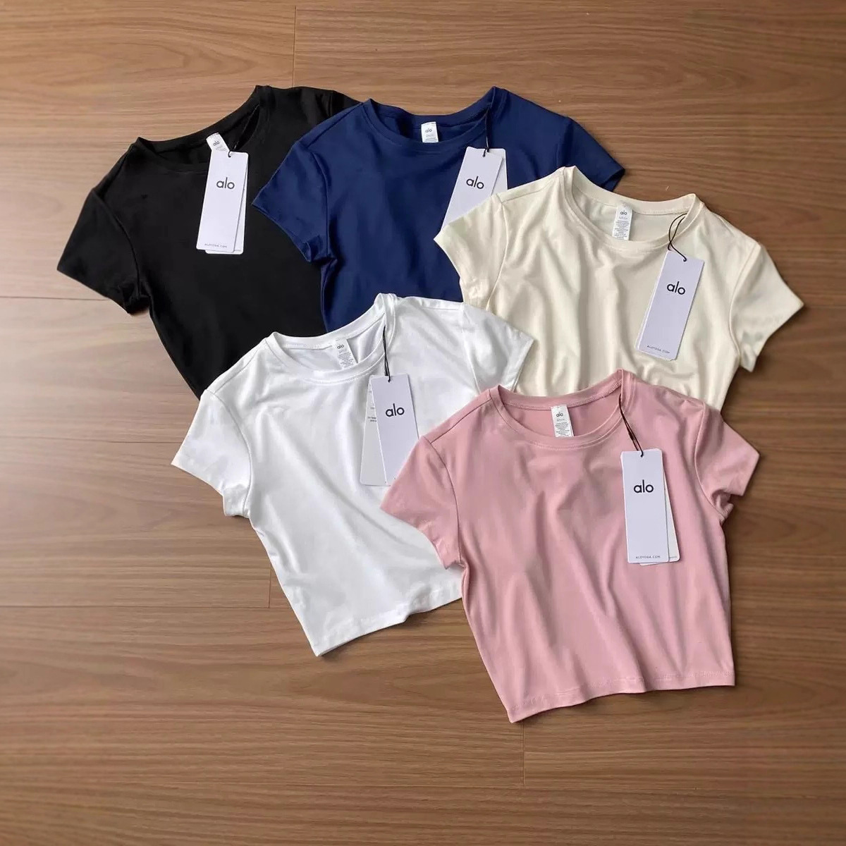 Original Authentic Alo Sports Training Yoga Regular Shoulder Short-Sleeve T-Shirt for Women, Summer Base Layer Short Top