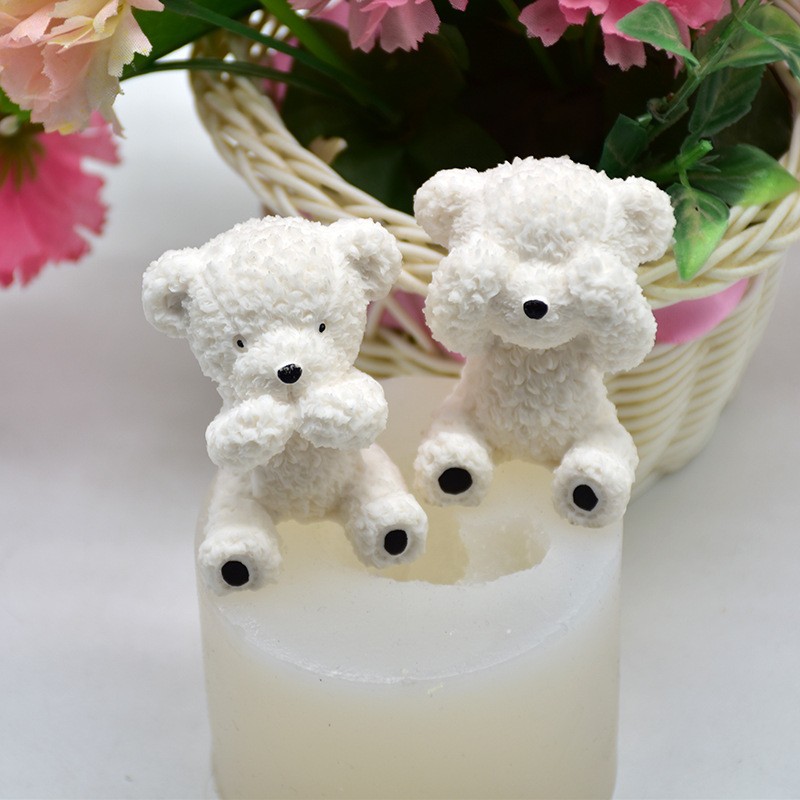 8886572728_1532763296