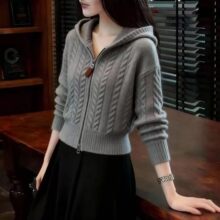 �H��춮aƷչʾ����-��ɫ�Bñ�L��ᘿ��_��Ů���ﶬ�����黨�OӋ