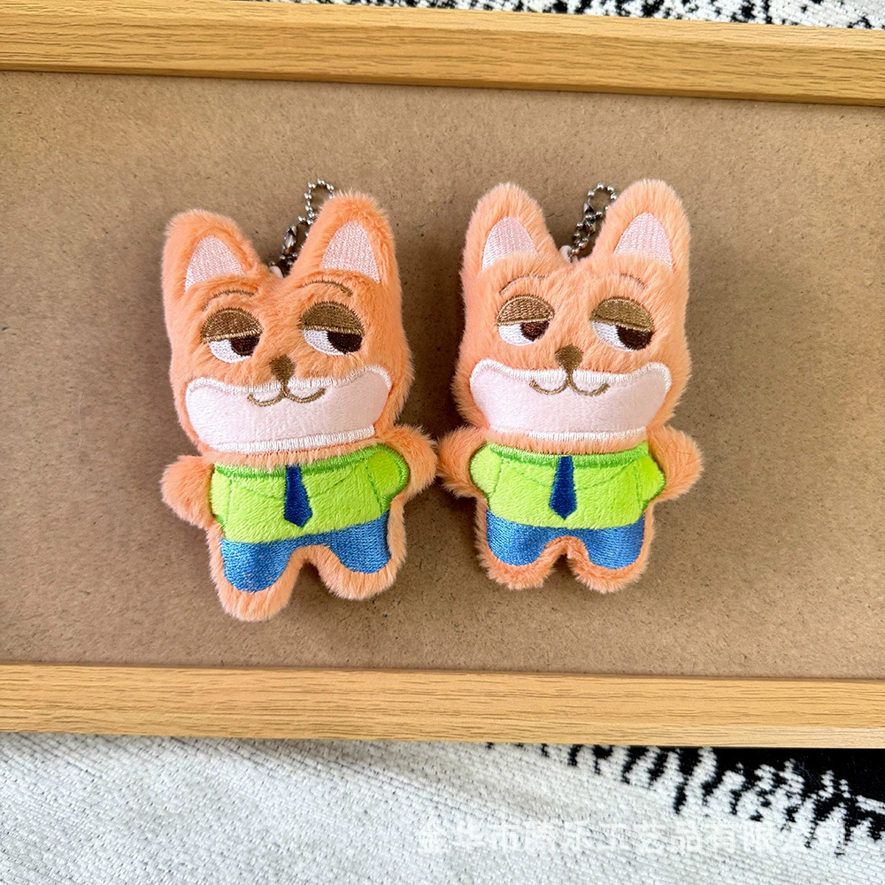 Кукла, плюшевый кролик, подвеска, полицейский, лиса, енот