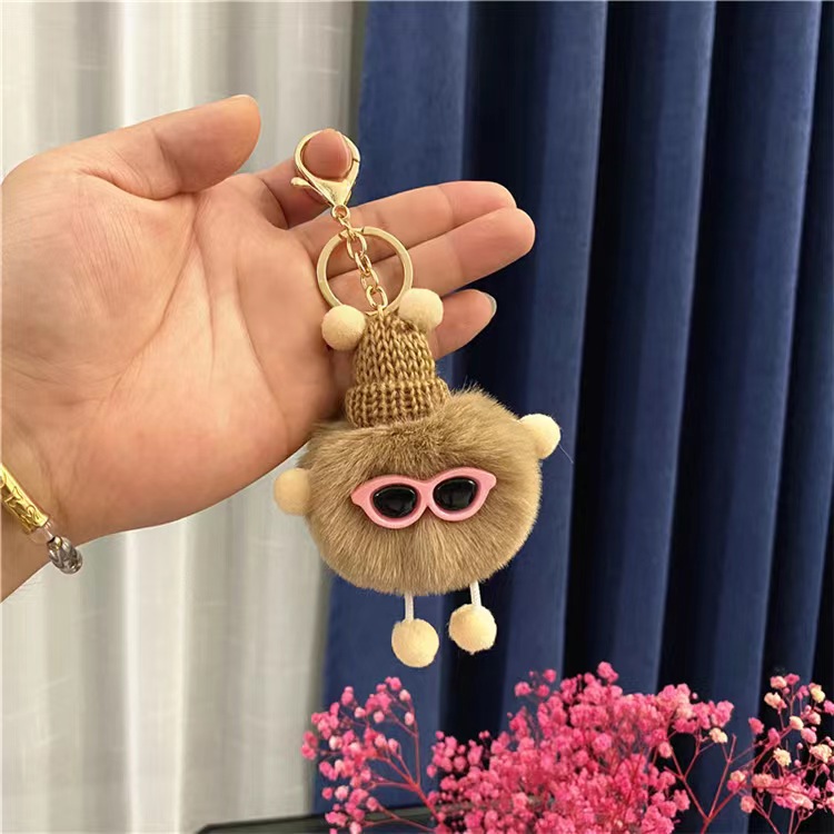 Color fur ball keychain [coffee Gray]]
