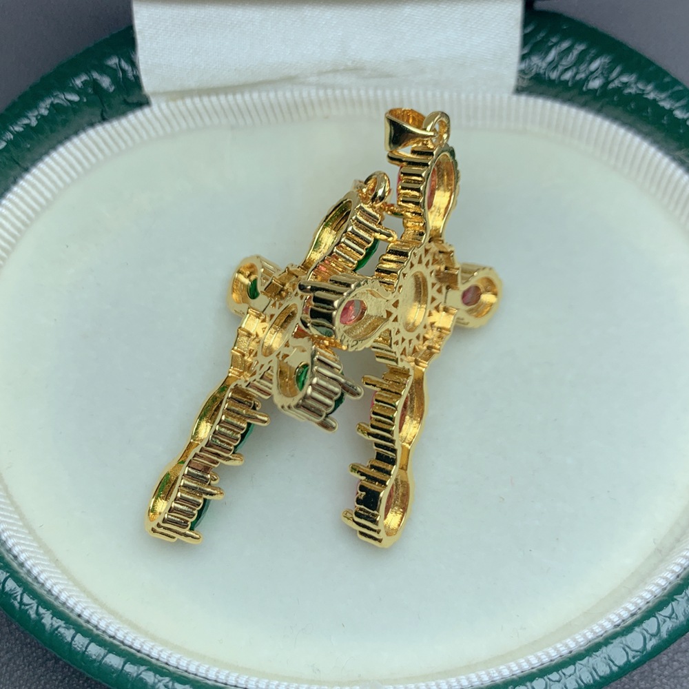 1 Stück 31,5*46,2mm Kupfer Zirkon 18 Karat Vergoldet Kreuzen Poliert Anhänger display picture 6