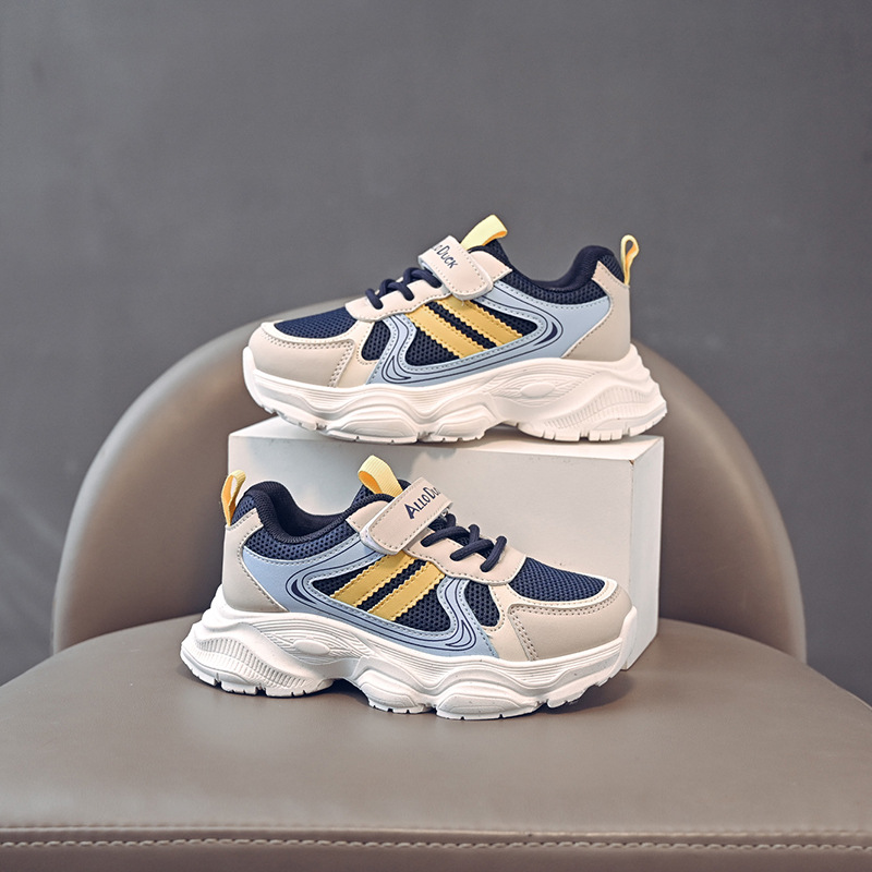 Zapatos para niños, zapatos deportivos para niños, 2025 nuevo estilo de primavera y otoño, transpirable, zapatos de coco para niños grandes en el campus