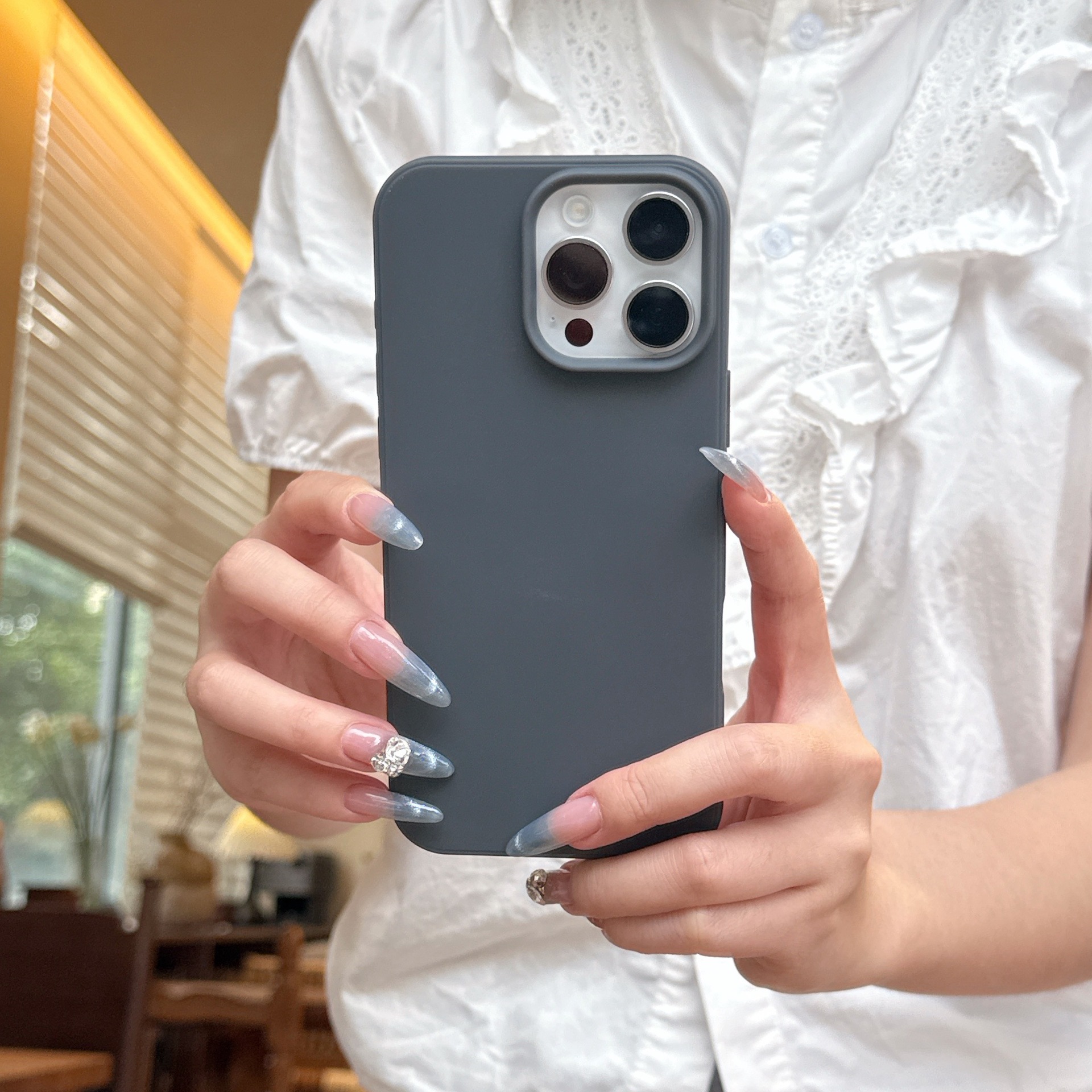 88C275FF-AF9B-452E-BC07-273585