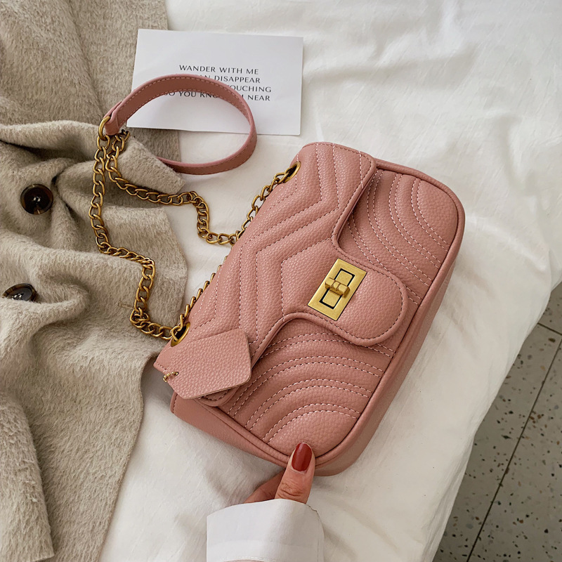 Textured small bags for women 2023 new bags Korean style fashion casual one-shoulder crossbody lock chain small square bag_voghion.com