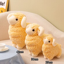 跨境小绵羊公仔玩偶生肖羊藏羊毛绒玩具抓机布娃娃情人节公司礼品