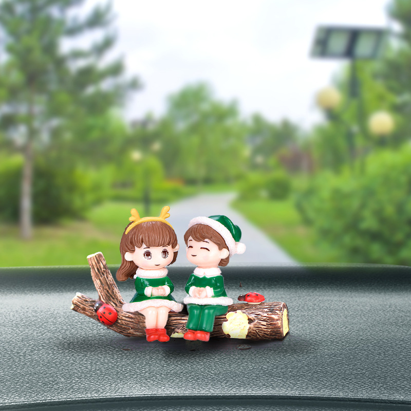 Coche de Navidad Consola central de coche Decoración de pareja linda creativa Decoración de escritorio de muñeca creativa de Navidad transfronteriza