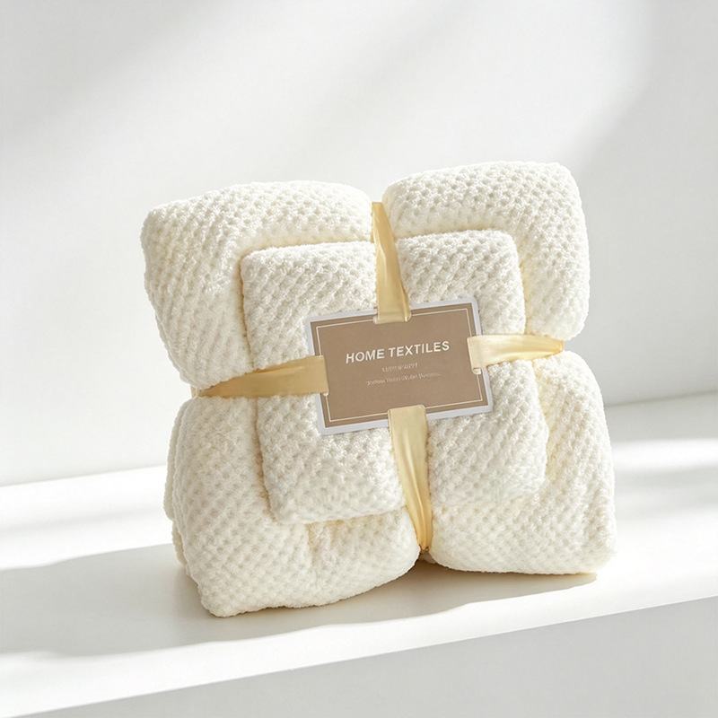 Pineapple toalla de coral toalla de baño de peluche dos piezas engrosada absorción de agua toalla de toalla de baño doméstica conjunto de baño al por mayor