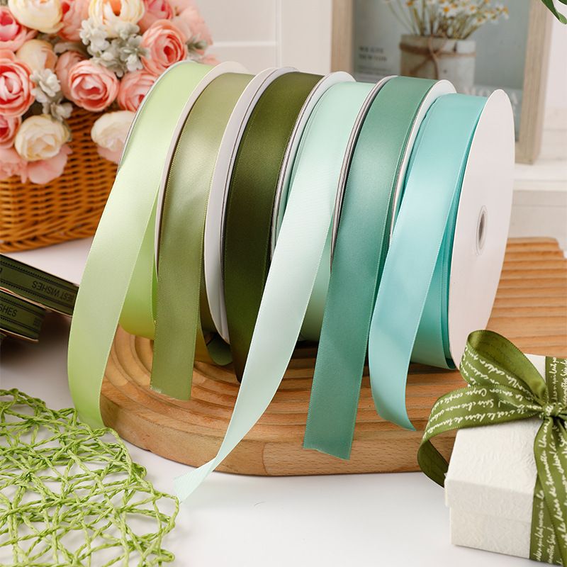Green hair band