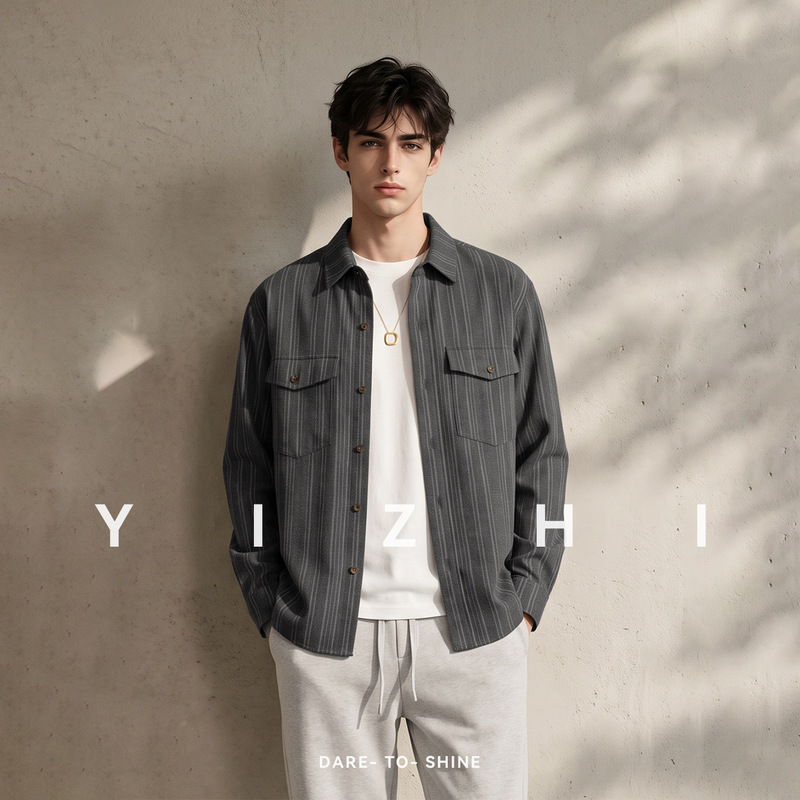 Also, the 2026 autumn collection features men's loose-fit, drop-shoulder, multi-pocket, long-sleeved striped work shirts, which can also be worn as casual outerwear Also, the 2026 autumn collection features men's loose-fit, drop-shoulder, multi-pocket, long-sleeved striped work shirts, which can also be worn as casual outerwear