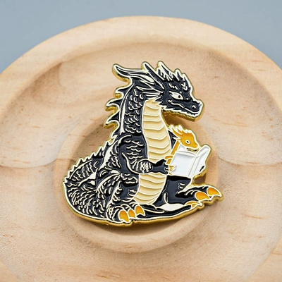 Yaxa sancaqları Brooch Fantasy Book