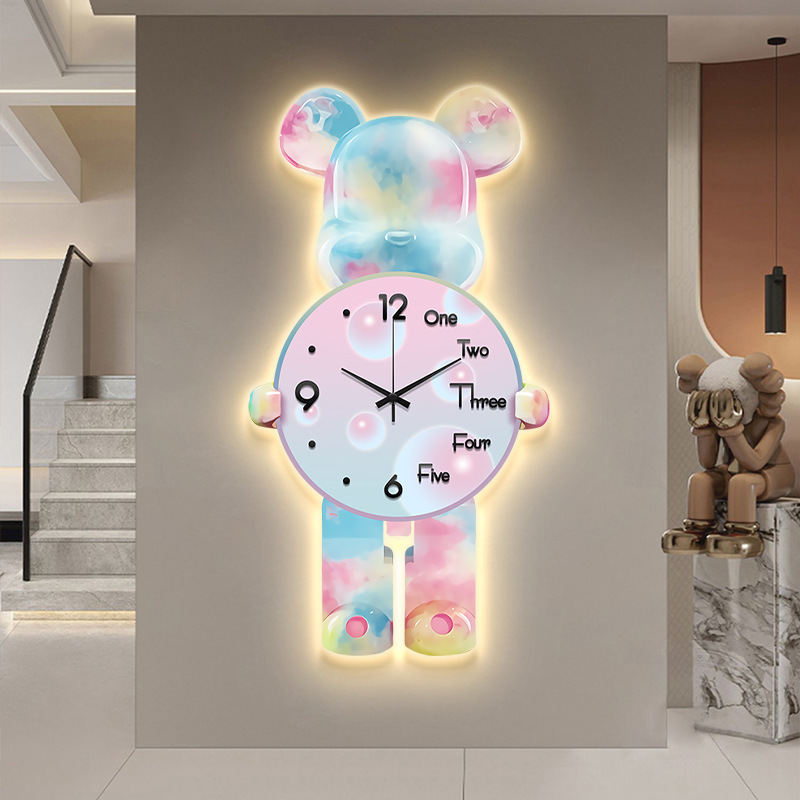 Venta caliente Comercio exterior Amazon luz lujo violento oso salón creativo Reloj de pared reloj de alta gama atmosférica reloj colgante de pared