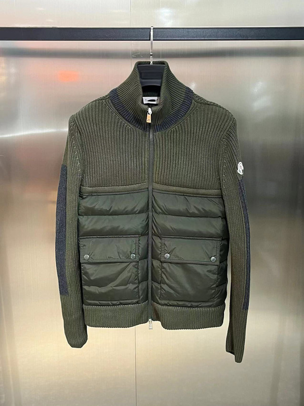高版本蒙家大口袋羽绒服FW24纯色衔接拉链夹克针织白鸭绒羽绒外套|undefined