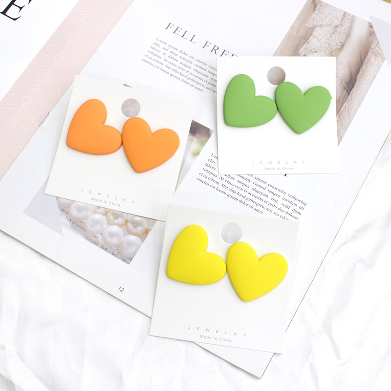 1 Pair Fashion Heart Shape Plastic Resin Valentineu0027S Day Womenu0027S Ear Studs