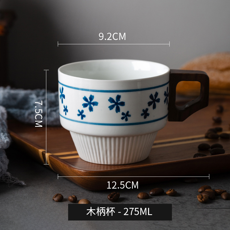 Taza antigua azul y blanco Cerámica japonesa Orejas colgantes retro Desayuno americano Taza de café Oficina masculina y femenina de alto valor