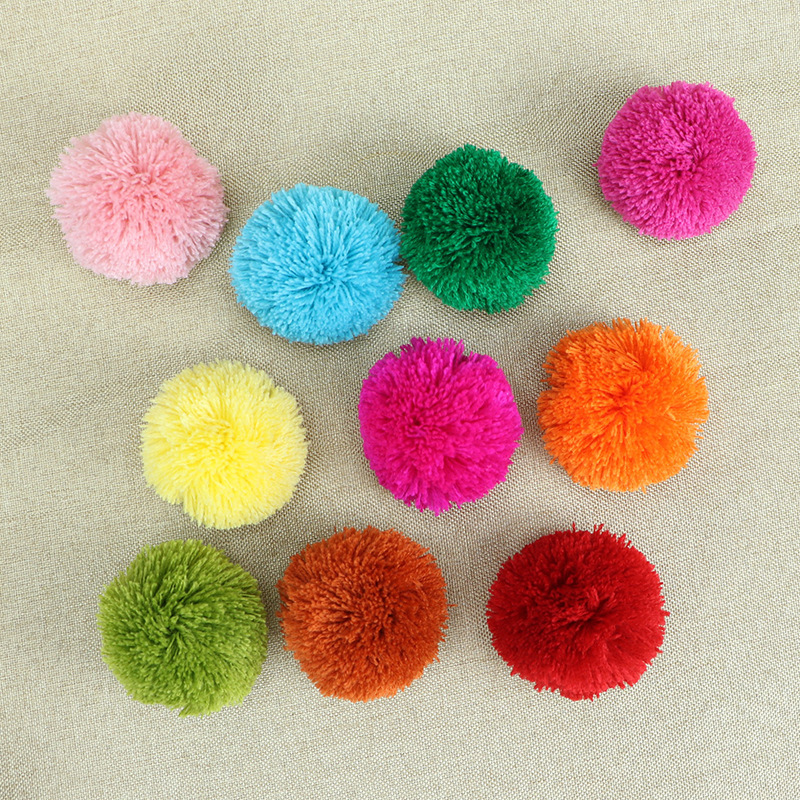 Spot 4cm5cm6cm acrylic wool ball clothing accessories hat wool ball pompom ball 1-10cm can be done Spot 4cm5cm6cm acrylic wool ball clothing accessories hat wool ball pompom ball 1-10cm can be done