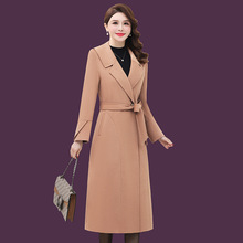 2025年中年羊绒毛呢大衣女冬季新款格子中长款修身显瘦气质外套