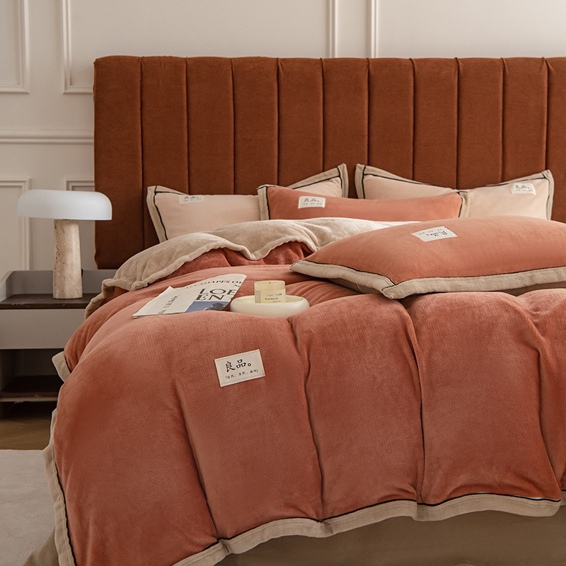 Crystal Velvet Baby Velvet Baby Velvet Juego de cuatro piezas Leche Velvet Clase A Textiles para el hogar Nantong Sábanas Funda edredón Juego de tres piezas para estudiantes