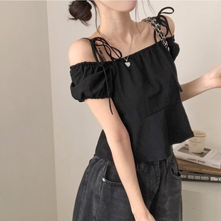 �n��chic�����������|�OӋϵ������һ��¶���OӋС�����r������Ů