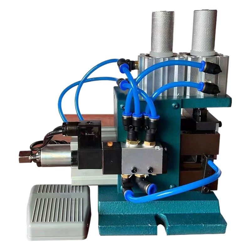 Xinfeng Factory 3F Газозачистки Машина для зачистки и скручивания сердечников Машина для зачистки внешних линий