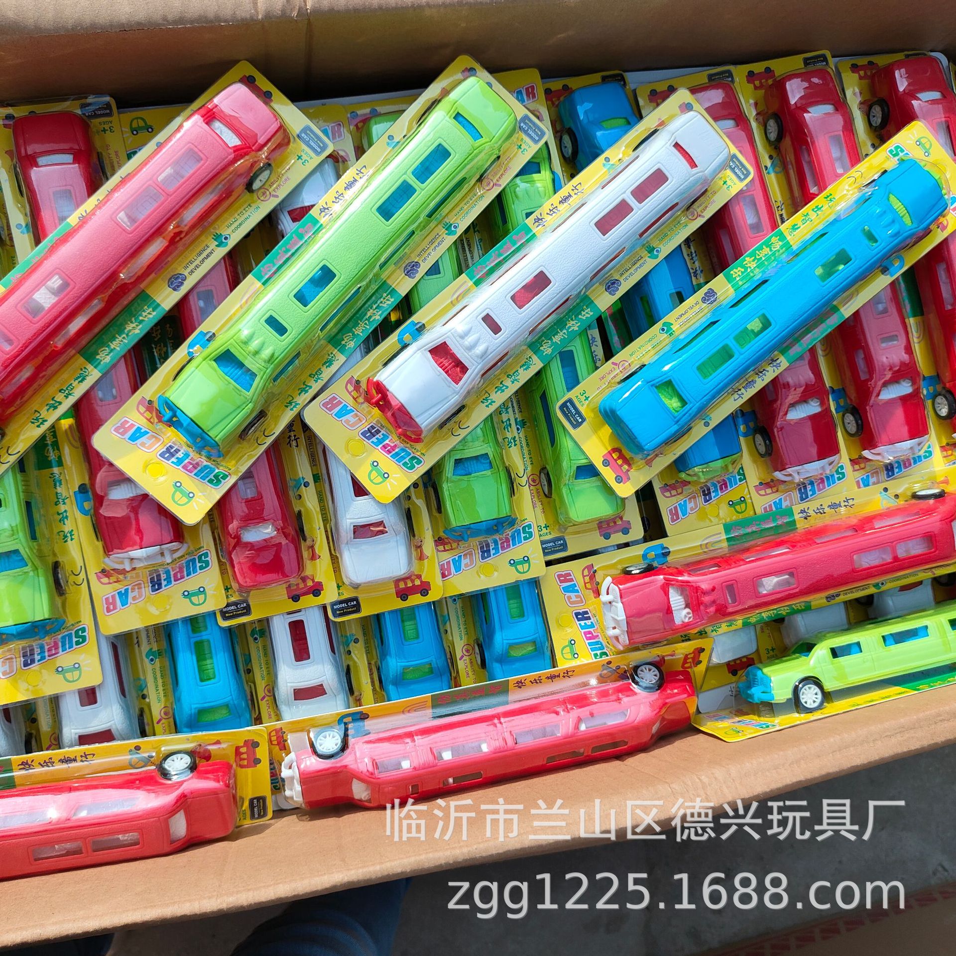 Juego de juguetes para niños, tienda de juegos, suministro de puestos, plaza del mercado nocturno, mercado nocturno para niños, tienda creativa de 2 yuanes al por mayor