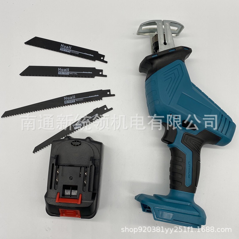 手电电锯家用充电式小型户外手持电动锯子万能伐木锂电马刀往复锯