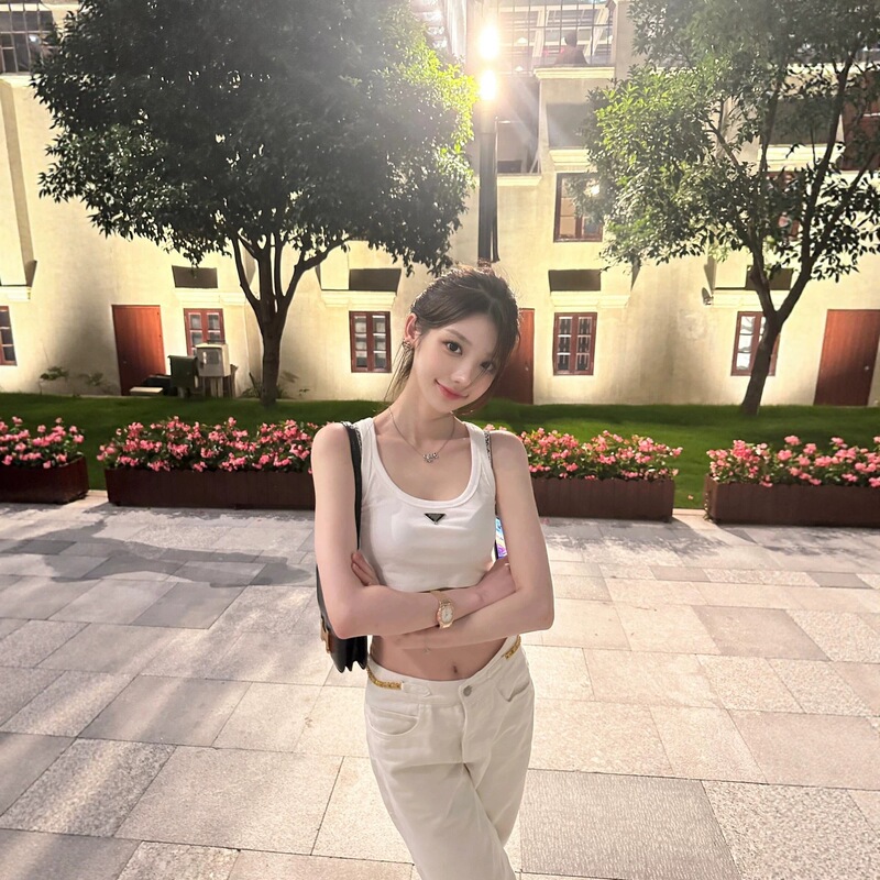 Authentic High-Quality Original Label In-Stock P Brand Plain Stretchy Tank Top with Chest Triangle Logo, Slim Fit for Women
