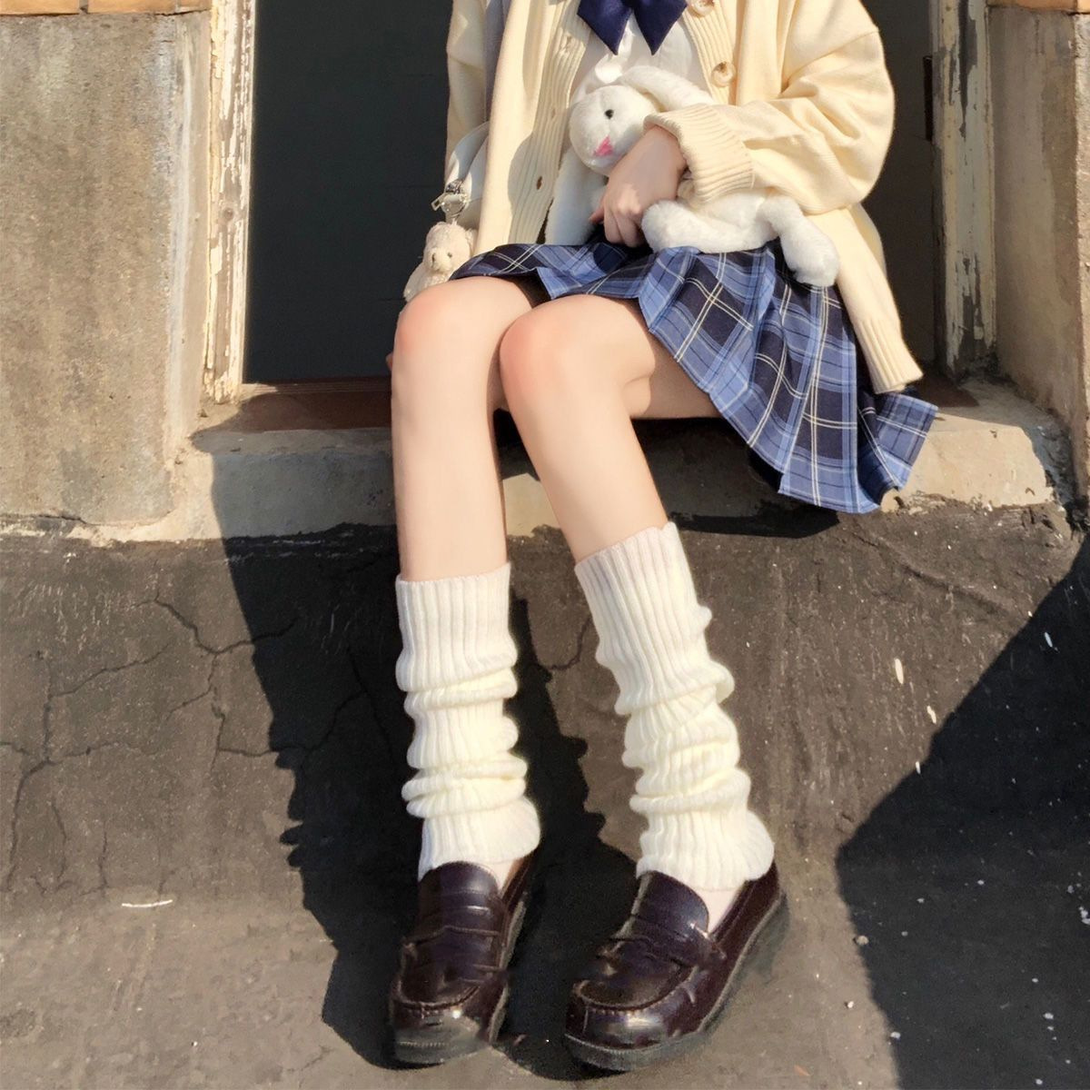 Knitted gaiters, keep warm white set