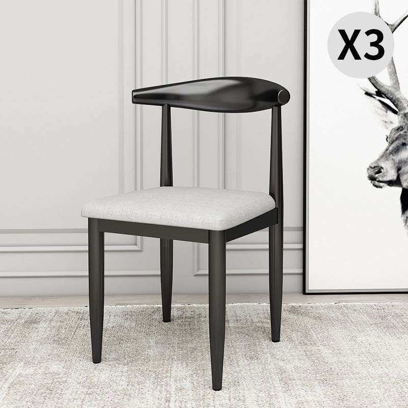 Mesa de comedor silla de lujo ligera silla de cuerno casera respaldo escritorio para aprender maquillaje simple silla de negociación especial de restaurante moderno