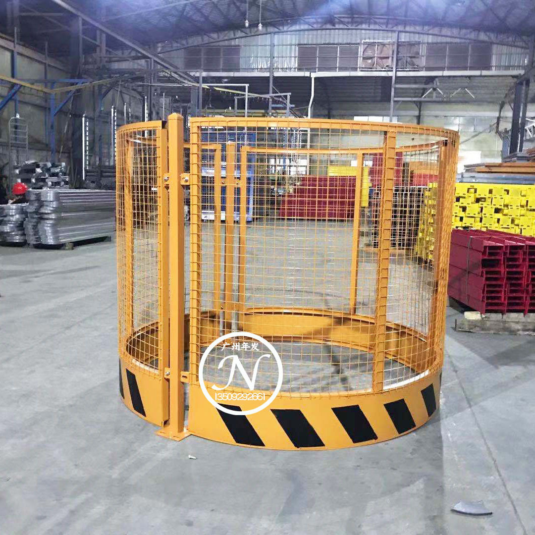 施工洞口弧形护栏 临边洞口防护栏 网片式安全防护栏 年发厂家