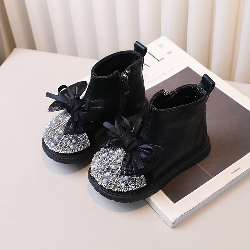 Принцесса сапоги для девочек 2024 осень-зима новые детские сапоги Мартин девушка короткие кожаные сапоги противоскользящие и бархат теплые два хлопка