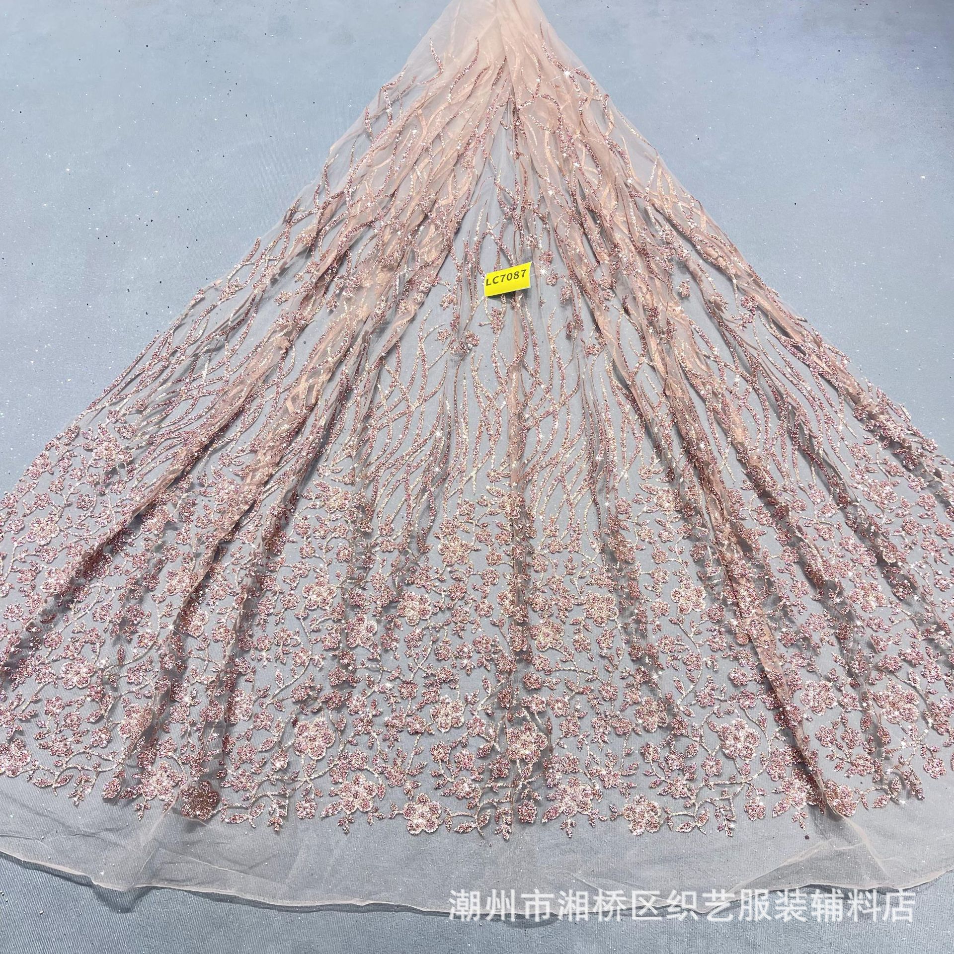 LC7087款单色10码起订 喷金婚纱晚礼服面料洒金婚礼服网眼布