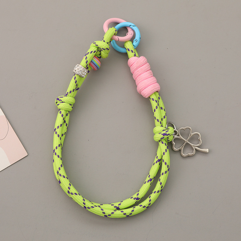 新しい四つ葉のクローバーペンダントフルダイヤモンドビーズ織り携帯電話ストラップバックパック人形装飾ペンダントキーホルダーチェーン|undefined