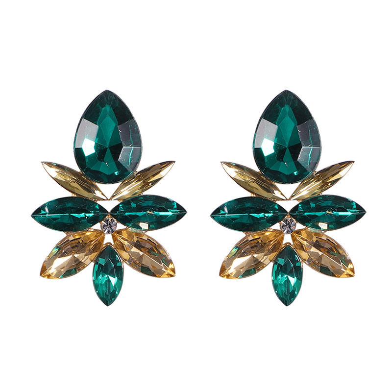 17g Weight 0.03µm-0.05µm Gold Plating Thickness Electroplated Gold Plating Process 316 Stainless Steel Ear Needle Material Golden Plated Plating Material Rhinestones Inlay Material Earrings Classification 1 Pair Quantity Daily Occasion Alloy Material Heart Shape Pattern Women'S Gender Fashion Style Inlay Craft Fashion Heart Shape Alloy Inlay Rhinestones Earrings 1 Pair 4