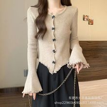 高级感V领针织开衫外套女早秋冬短款毛衣安可拉红色穿搭修身上衣