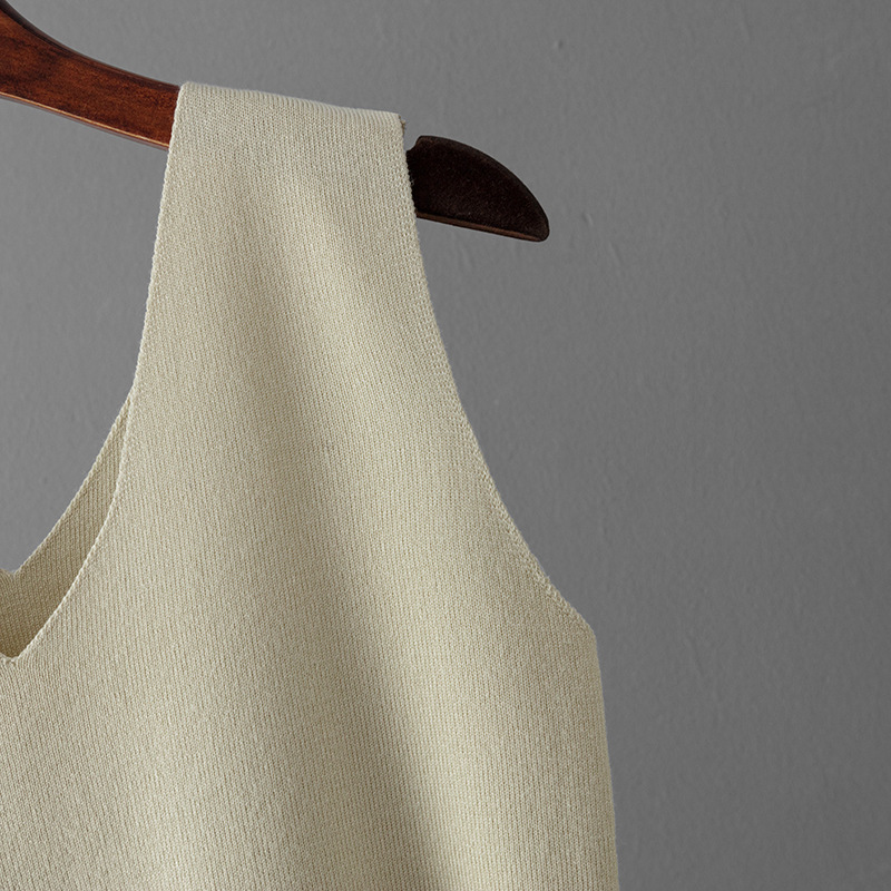 Damenbekleidung Frühling und Herbst Neue Wollmode Top + Weste + Freizeithose Set Gestrickter Sport Dreiteiliger Anzug_voghion.com