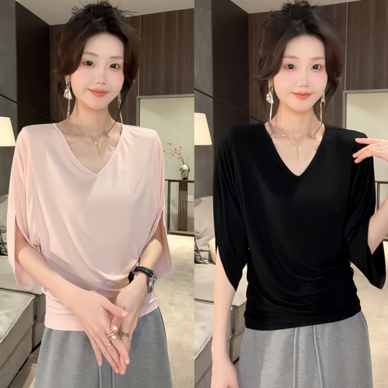 面膜感蝙蝠袖V领短袖T恤女夏极简袖子开叉收腰显瘦垂感五分袖上衣