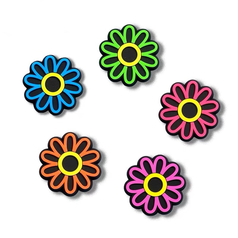 新しい下駄花シリコーン靴バックルソフト接着剤 diy 靴アクセサリー取り外し可能なアクセサリー工場卸売モール同じスタイル