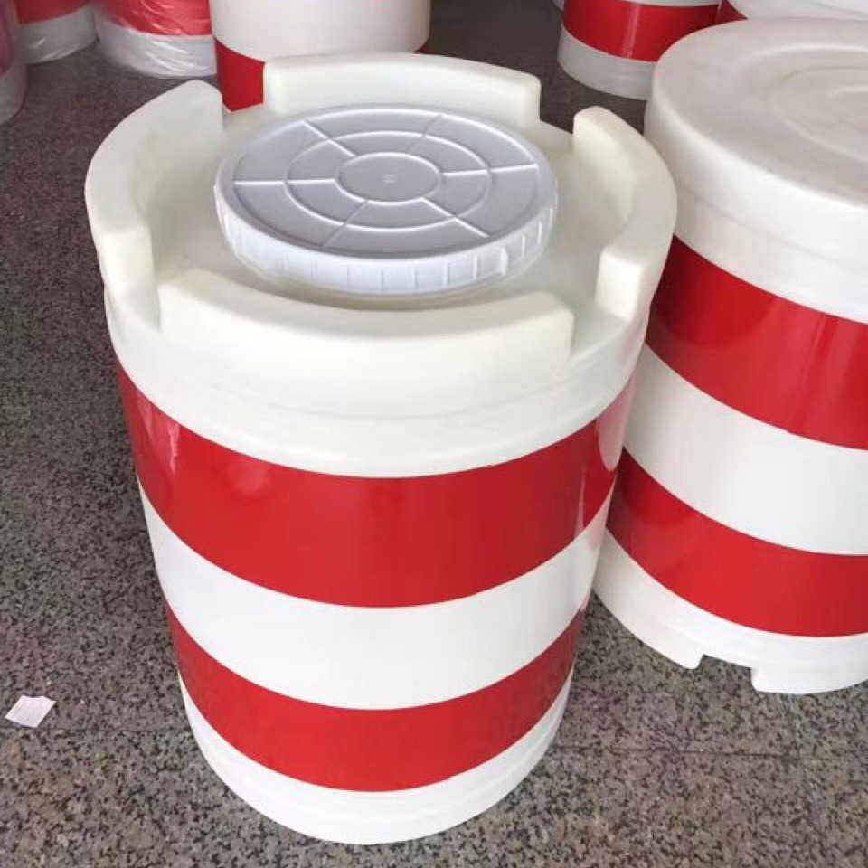 滚塑防撞桶高速路警示防撞桶白色防撞桶批发