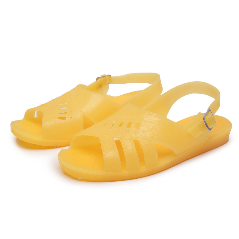 Men's sandals flat non-slip outer wear fashionable wear-resistant summer new retro vintage crystal transparent shoes yellow rubber shoes