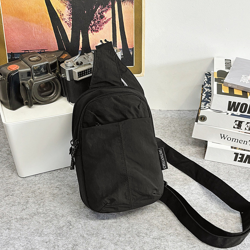 携帯電話の男性のファッションの小さい大衆の胸の包みの個性の小さいかばんのレジャーの日本のスポーツの小包の軽やかな斜めのショルダー・バッグ|undefined