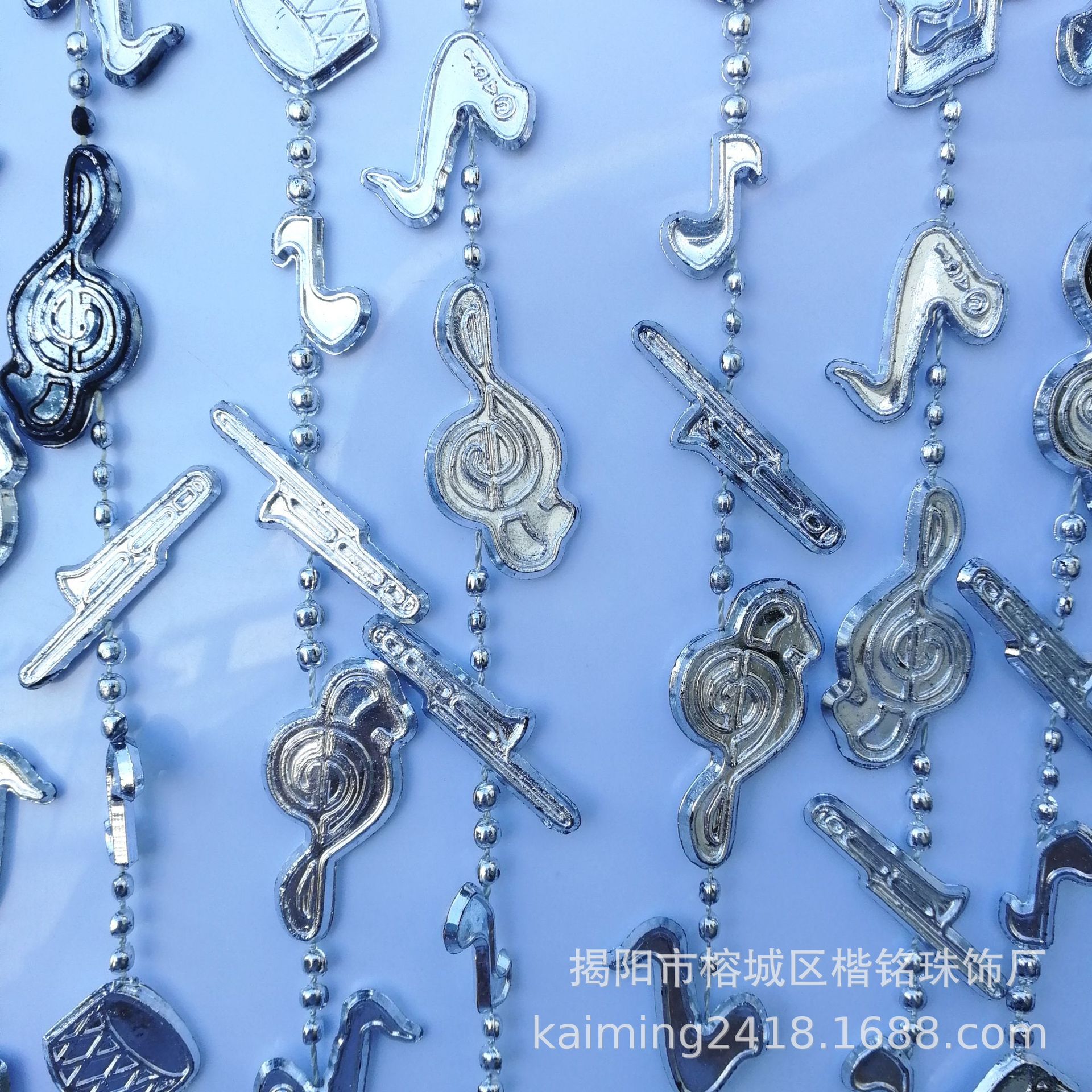 ����ֱ��ʥ����������� ʥ����װ��������� �ɶ�װ������