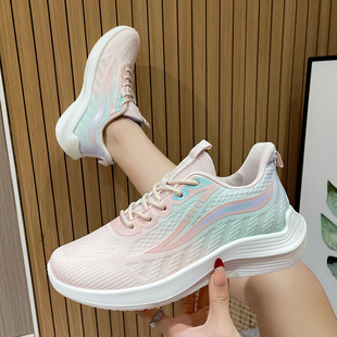 2025 New Spring and Autumn New Ultra Light Running Shoes sneaker Breathable Shock Absorption Soft Sole Student Light Running Women's Shoes