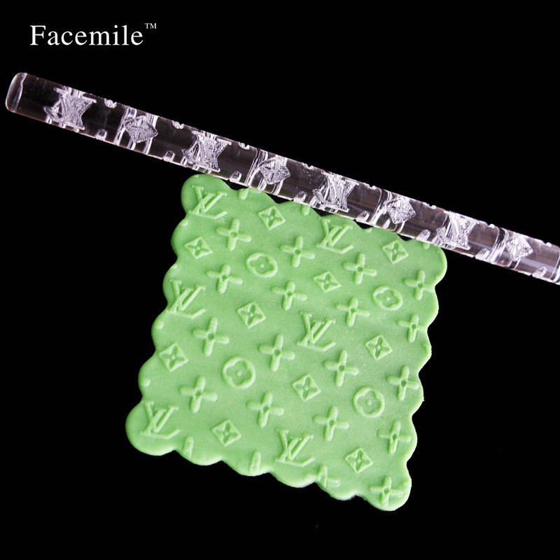 Una variedad de acrílico antiadherente transparente fondant impresión rodillo acrílico tallado rodillo en relieve rodillo image 19