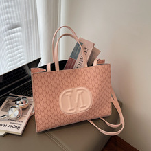 pu�r�д��������ذ�С��2025�ﶬ�¿�μ��������������Ůʿ����