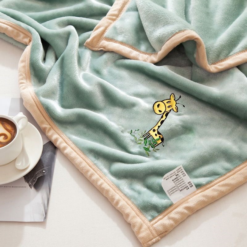 Blanket, quilt, small blanket, coral fleece, dorm blanket, single-person blanket, office nap blanket, small blanket for afternoon rest, air-conditioned room blanket, thickened blanket