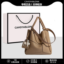 �羳��ƤŮ������������˰����ذ��߼��л@�Ӱ��μ�б�����Ů